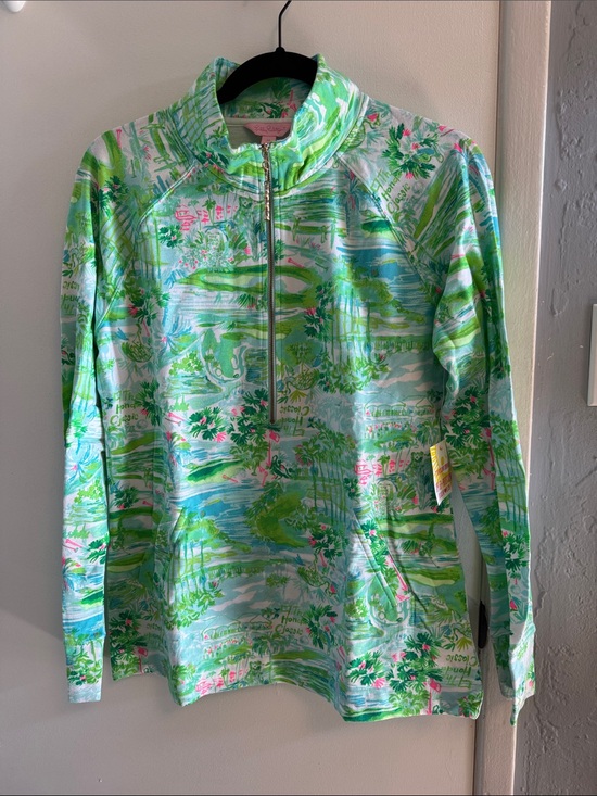 Lilly Pulitzer Tops - NWT Lilly Pulitzer Womens popover. Honda Classic Half-Zip.  Size M.